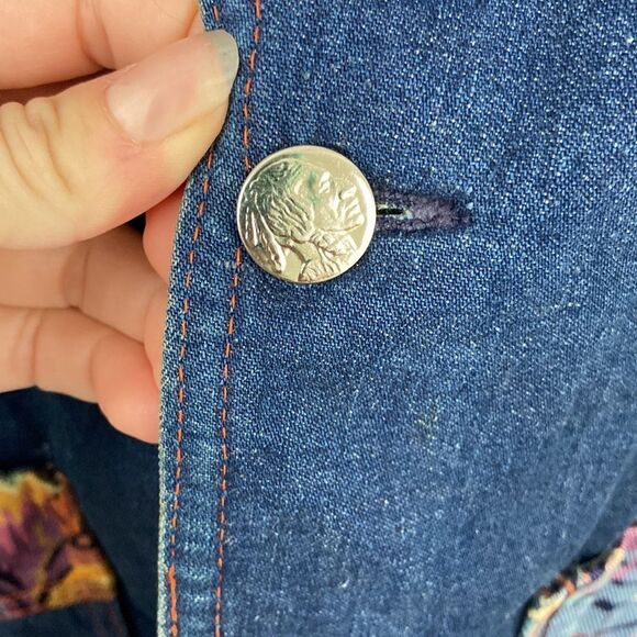 Vintage Denim Jacket by Land Lubber with Floral Accents - Picture 5 of 8